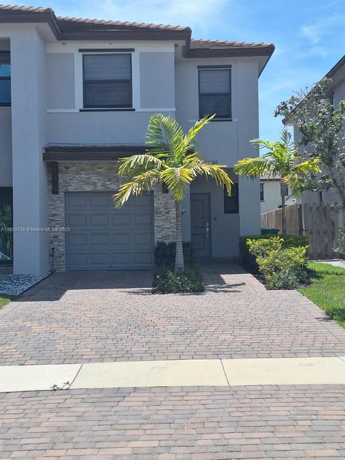 25266 Sw 107th Ave, Homestead, FL, 33032-6339 | Card Image