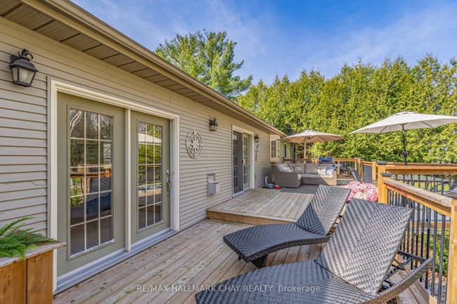 8 Penny Lane, House other with 3 bedrooms, 2 bathrooms and 6 parking in Wasaga Beach ON | Image 29