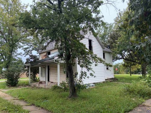 391 Gertrude, Harveyville, KS, 66431-9187 | Card Image