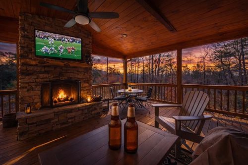 740 Highland Gap, Mineral Bluff, GA, 30559-3058 | Card Image