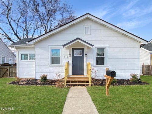 746 Myrtle St, Kingsport, TN, 37660-4904 | Card Image