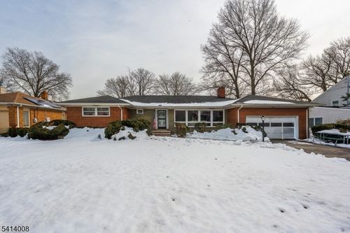 1105 Georgian Dr, Linden, NJ, 07036-6009 | Card Image