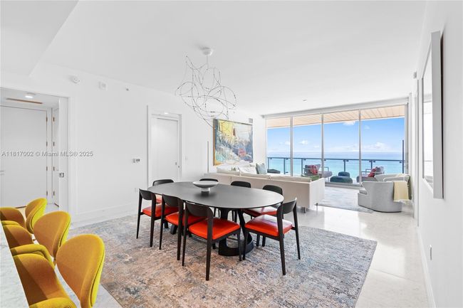 APT-1602 - 5775 Collins Ave, Condo with 2 bedrooms, 3 bathrooms and null parking in Miami Beach FL | Image 12