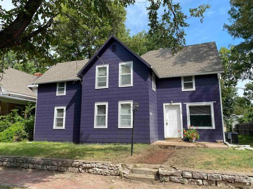 712 Leavenworth St, Manhattan, KS, 66502-5941 | Card Image