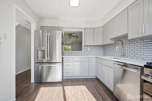 191 Hampshire Dr, PLAINSBORO, NJ, 08536-4345 | Card Image