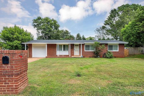 3107 Acklen Dr Sw, Huntsville, AL, 35805-4346 | Card Image