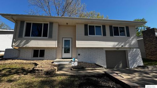 6361 S 140th Ave, Omaha, NE, 68137-4018 | Card Image