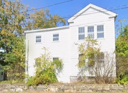 22 Church St, Ware, MA, 01082-1236 | Card Image