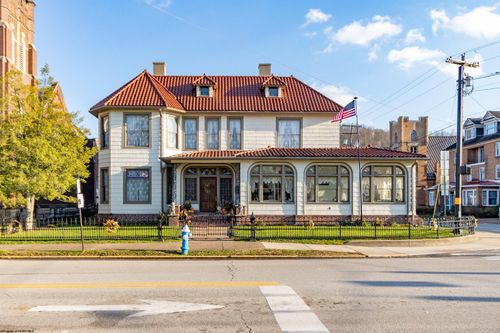 306 Main Ave, Weston, WV, 26452-2046 | Card Image