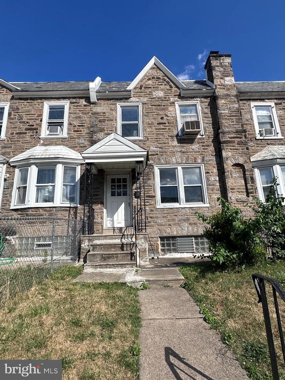 Kindred St, Philadelphia, PA 19149