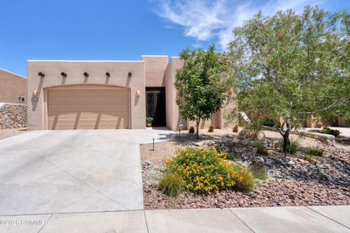8164 Willow Bloom Cir, Las Cruces, NM, 88007-8816 | Card Image
