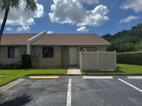 j4-10324 Boca Bnd W, Boca Raton, FL, 33428-5466 | Card Image