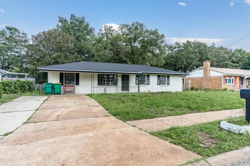 203 22nd St, Niceville, FL, 32578-3137 | Card Image