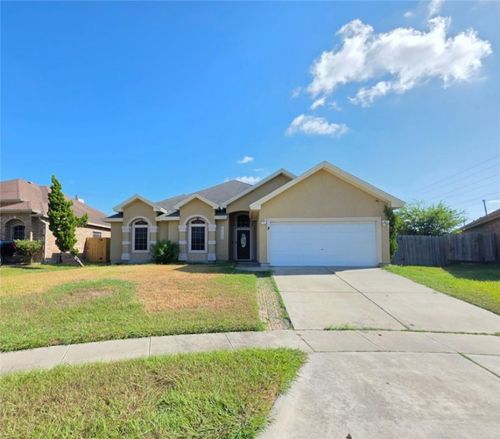 6046 Oriental Ave, Corpus Christi, TX, 78414-4091 | Card Image