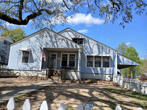 402 Crestwood St, Hot Springs, AR, 71913-5207 | Card Image