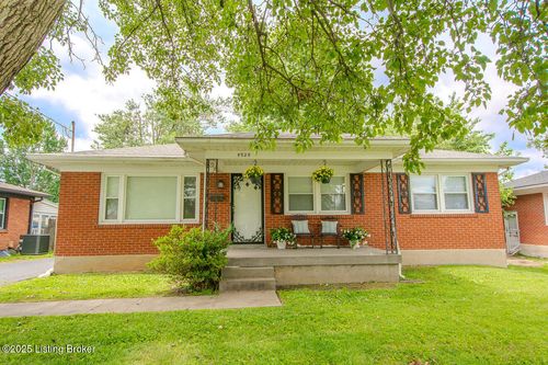 4928 Swaps Ln, Louisville, KY, 40216-2346 | Card Image