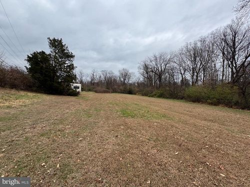 131 N Main St, DOUGLASSVILLE, PA, 19518-7101 | Card Image