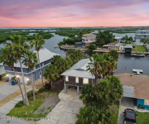 3285 Minnow Creek Dr, Hernando Beach, FL, 34607-2846 | Card Image