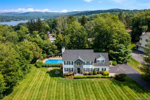9 Rose Ln, Brewster, NY, 10509-4944 | Card Image