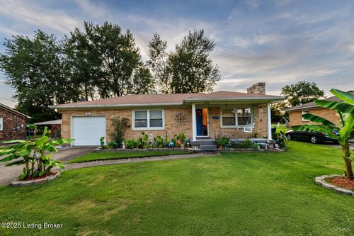 8004 Canna Dr, Louisville, KY, 40258-2422 | Card Image