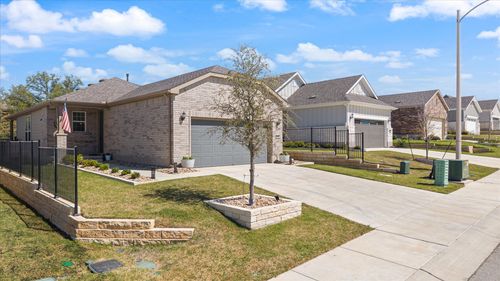 112 Clay Hill St, Georgetown, TX, 78633-2562 | Card Image