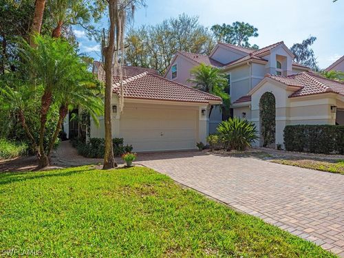 8-801-130 Amblewood Ln, NAPLES, FL, 34105-7145 | Card Image