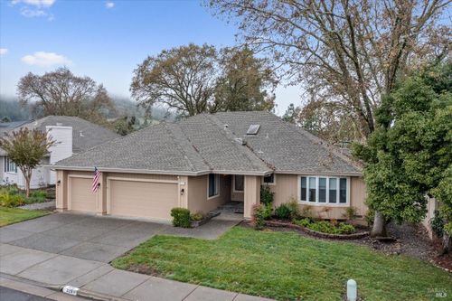 326 Singing Brook Circle, Santa Rosa, CA, 95409 | Card Image