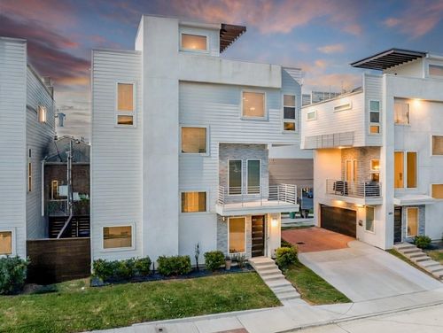 1313 Lakin St, Houston, TX, 77007-3715 | Card Image