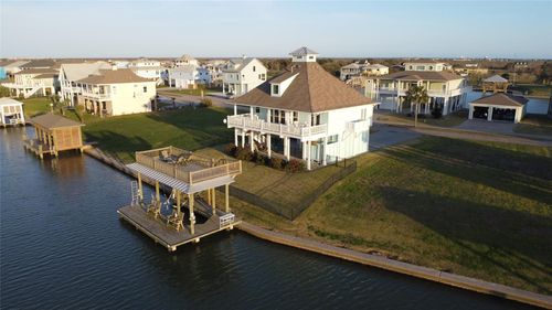 1913 Laguna Harbor Cove Blvd, Port Bolivar, TX, 77650 | Card Image