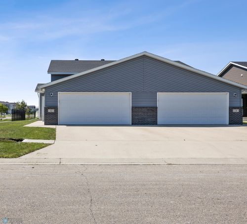 12 Cedar Dr, Mapleton, ND, 58059-8500 | Card Image