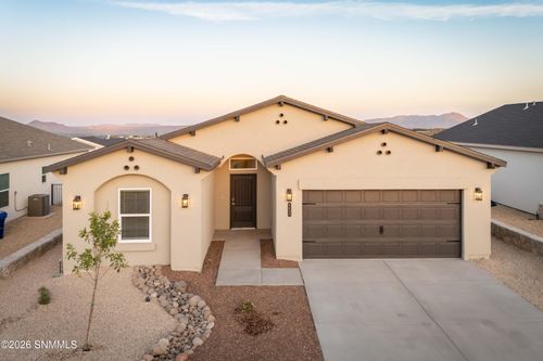 5055 Venado St, Las Cruces, NM, 88012-8075 | Card Image