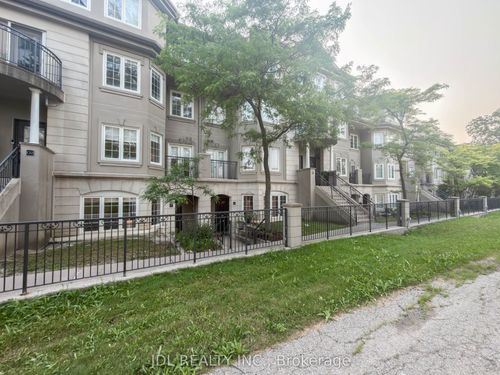 c17-108 Finch Ave W, North York, ON, M2N6W6 | Card Image