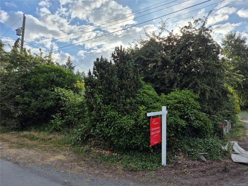 4129 Gillie Rd, Victoria, BC, V9E2C7 | Card Image
