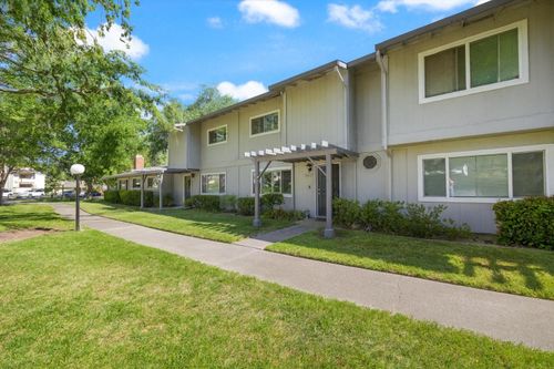 5611 Seascape Court, Citrus Heights, CA, 95610 | Card Image