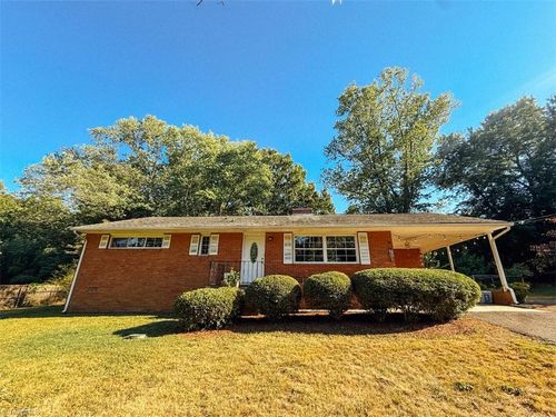 286 Eldorado Rd, Asheboro, NC, 27205-7422 | Card Image