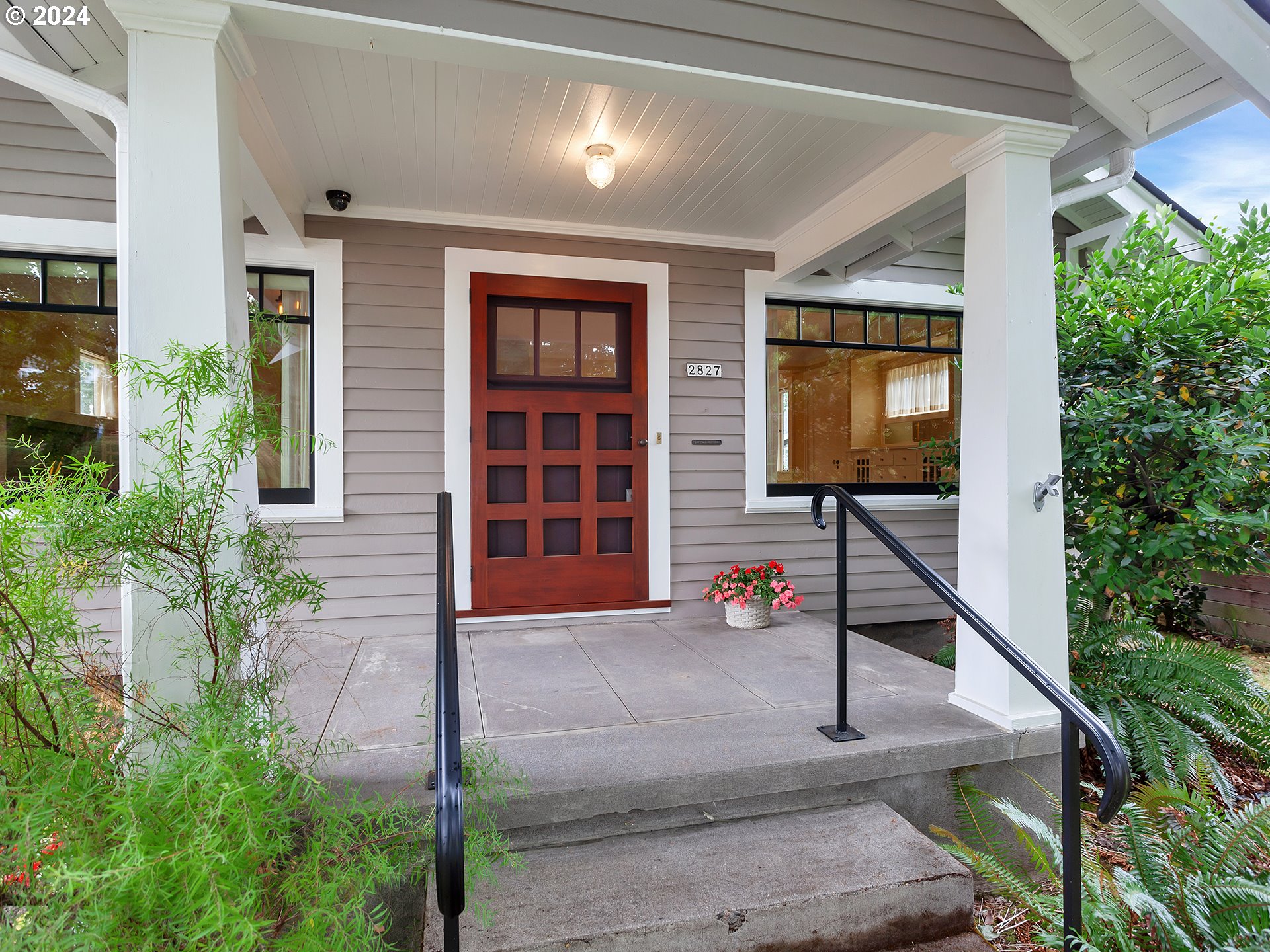 27th Ave, Portland, OR 97202