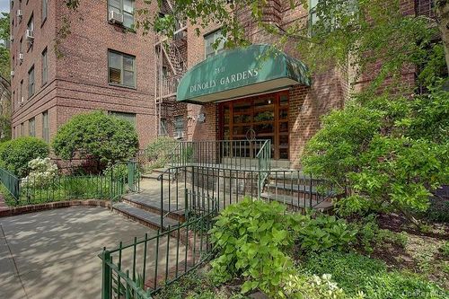5h-78-11 35 Avenue, New York, NY, 11372 | Card Image