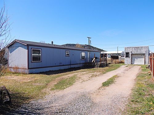 3305 Mantle St, Butte, MT, 59701-3524 | Card Image