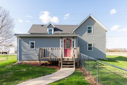 307 Cartwright Ave, Ashton, IL, 61006-9235 | Card Image