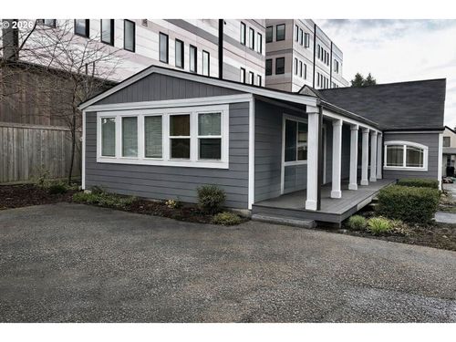 5845 Ne Prescott St, Portland, OR, 97218-2231 | Card Image