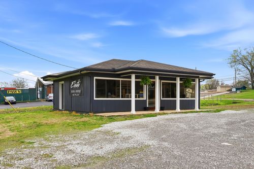 1212 Clinch Ave, Clinton, TN, 37716-4325 | Card Image