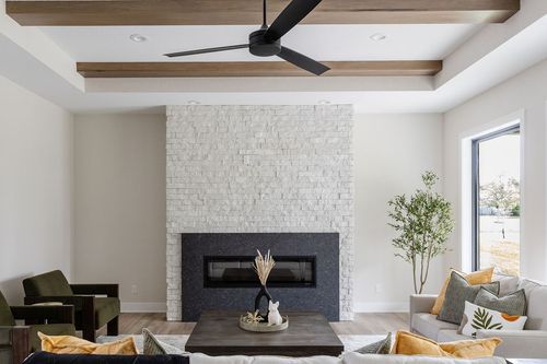 609 Pelican Dr, Polk City, IA, 50226-1426 | Card Image