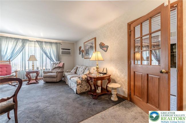 3324 Golf Course Rd, House other with 3 bedrooms, 2 bathrooms and null parking in Allentown PA | Image 16
