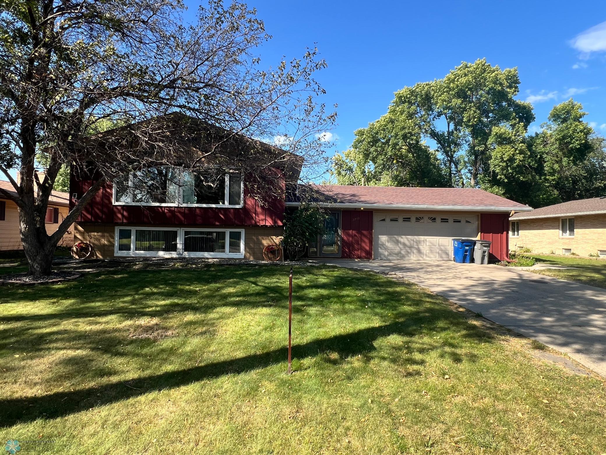 Brookdale Rd, Moorhead, MN 56560