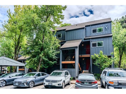 146-4 Touchstone, LakeOswego, OR, 97035 | Card Image