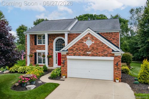 3715 Rolling Hills Ct, Lake Orion, MI, 48359-1482 | Card Image