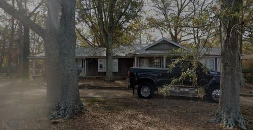 5729 Jim Crow Rd, Flowery Branch, GA, 30542-2705 | Card Image