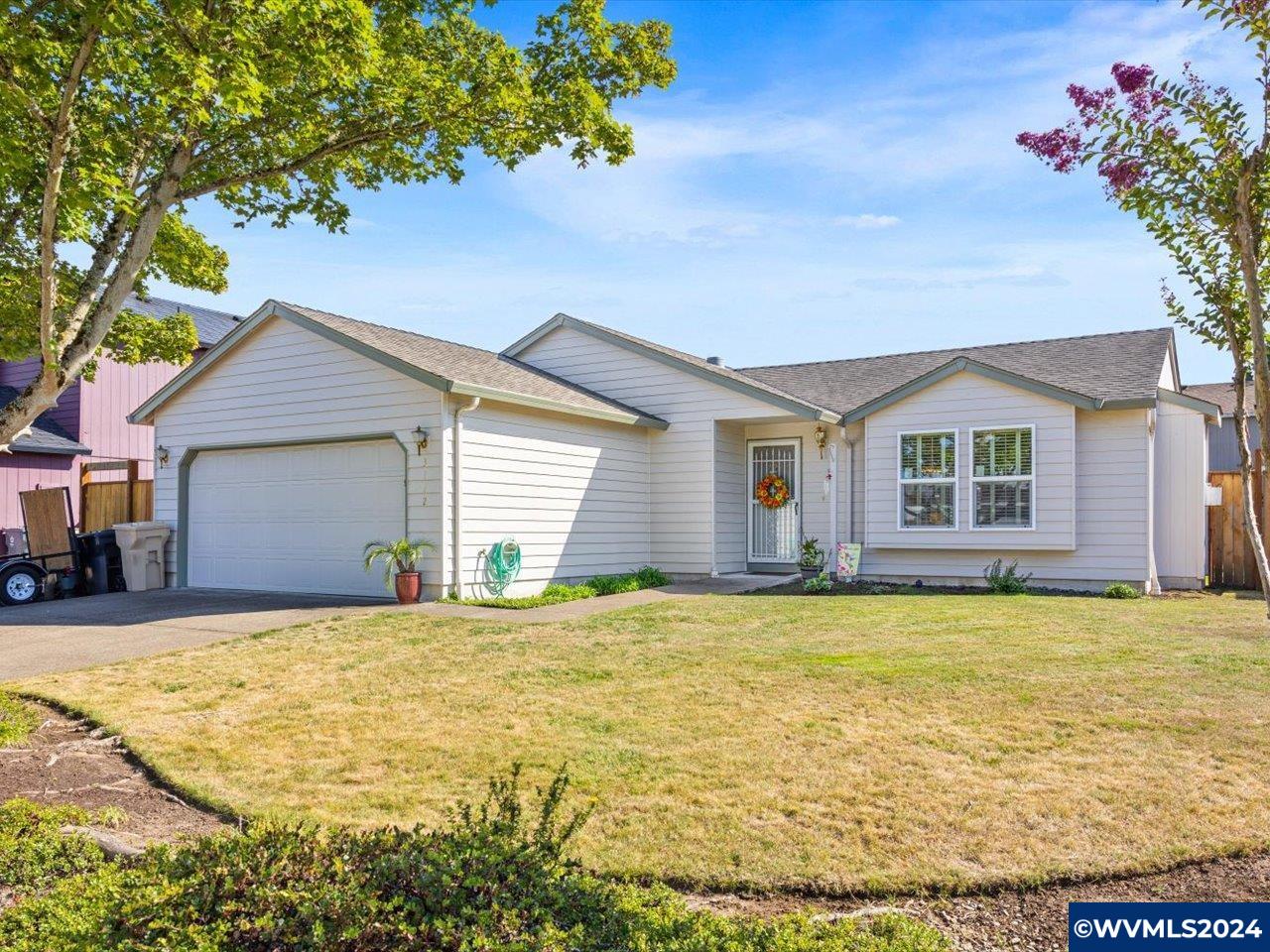 25th Ave, Albany, OR 97322