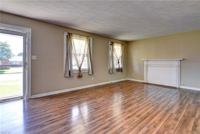 5 Overton Dr, House other with 4 bedrooms, 3 bathrooms and null parking in Hampton VA | Image 7