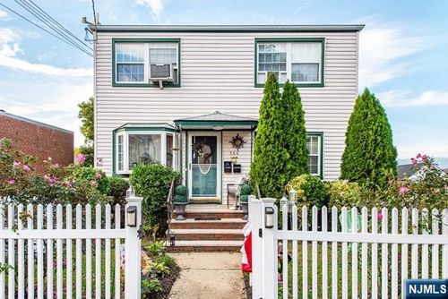 388 Highland Ave, Clifton, NJ, 07011-3324 | Card Image